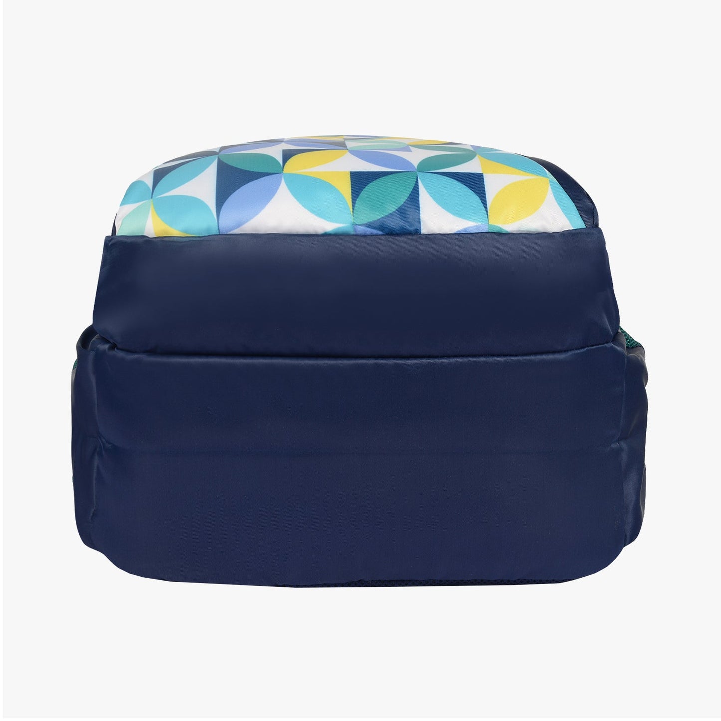 Genie Spray 19 Inch Backpack