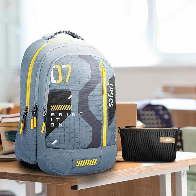 SAFARI  Bonus 1  Large 37 L Backpack